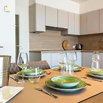 Apartment Residentie Montebello *