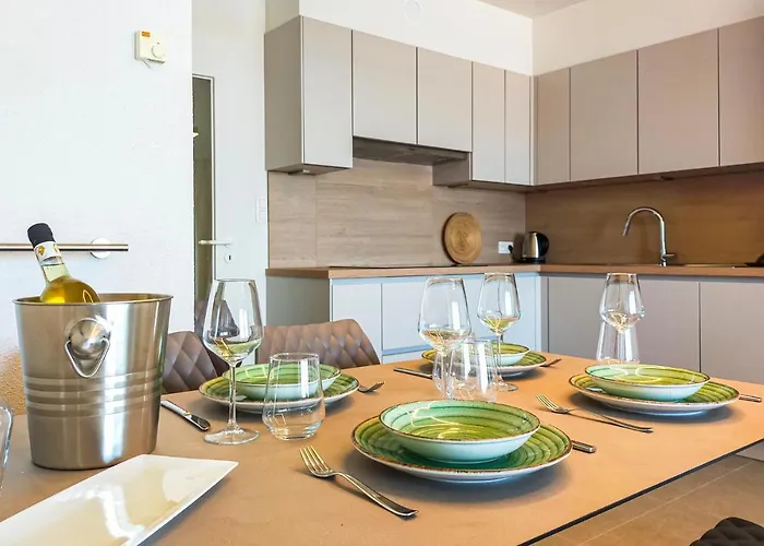 아파트 Residentie Montebello *